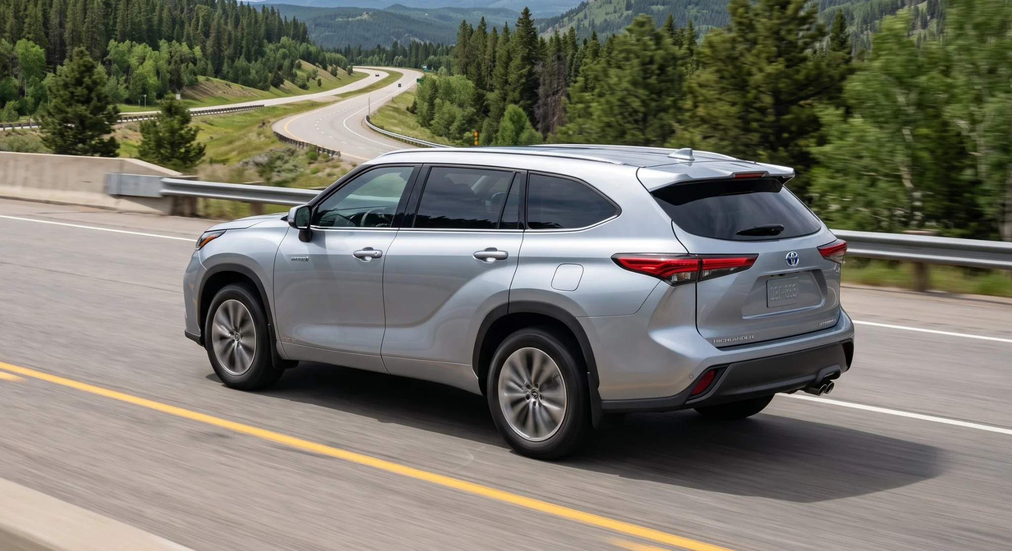 2026 Toyota Highlander Hybrid three-row SUV at North Hollywood Toyota